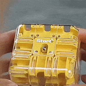 3D Rolling Ball Maze Cube